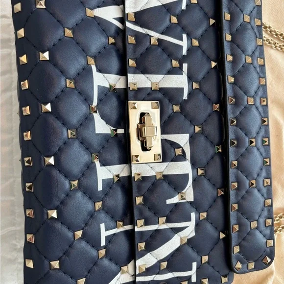 Valentino Black Quilted Rockstud Crossbody Bag - Picture 8 of 13